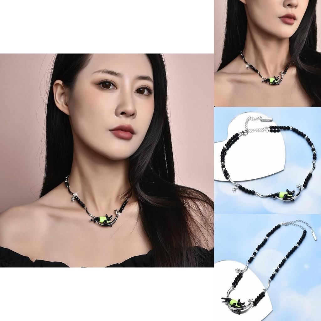 Unique German Style Cat Themed Necklace For Women With Mixed Material And 18k Pendant