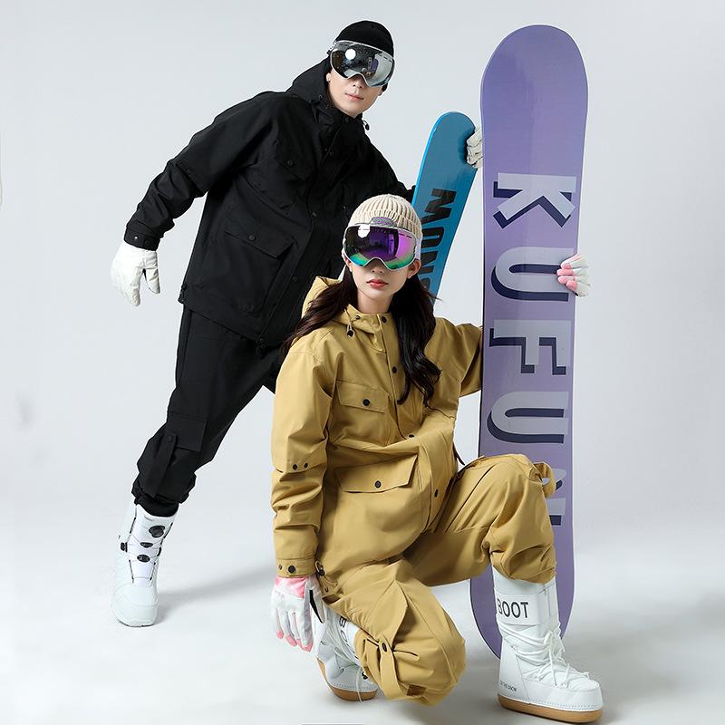 Trendy Outdoor Hooded Jacket & Pants Set - Three-Proof, Casual Sportswear for Couples, Ideal for Spring & Autumn.