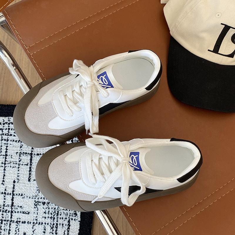 Spring little white shoes women's round head breathable popular board shoes 2025 versatile casual platform shoes new German training shoes
