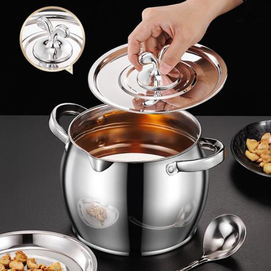 Stainless Steel Oil Pot with Double Handles And Strainer Large Capacity Oil Container with Lid Heat-Resistant Rust-Proof Multi-Purpose Kitchen Tool