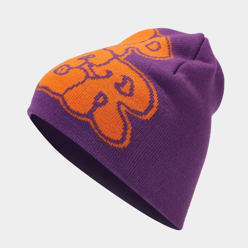 Autumn and Winter New Jacquard Love Letter Pullover Hat Men's and Women's Adult Wool Knitted Hat Cold Hat