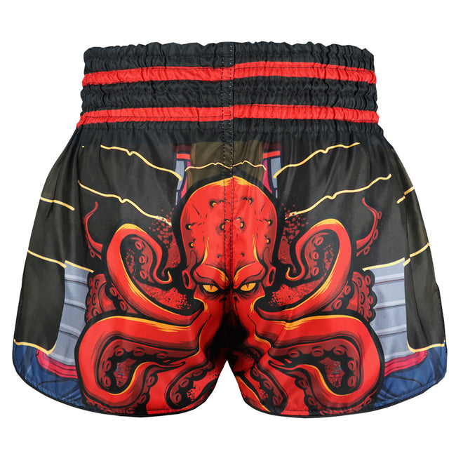 Bestseller TUFF Muay Thai Boxshorts hochgeschnitten im Retro-Stil „The Undefeated Steel Spirits“