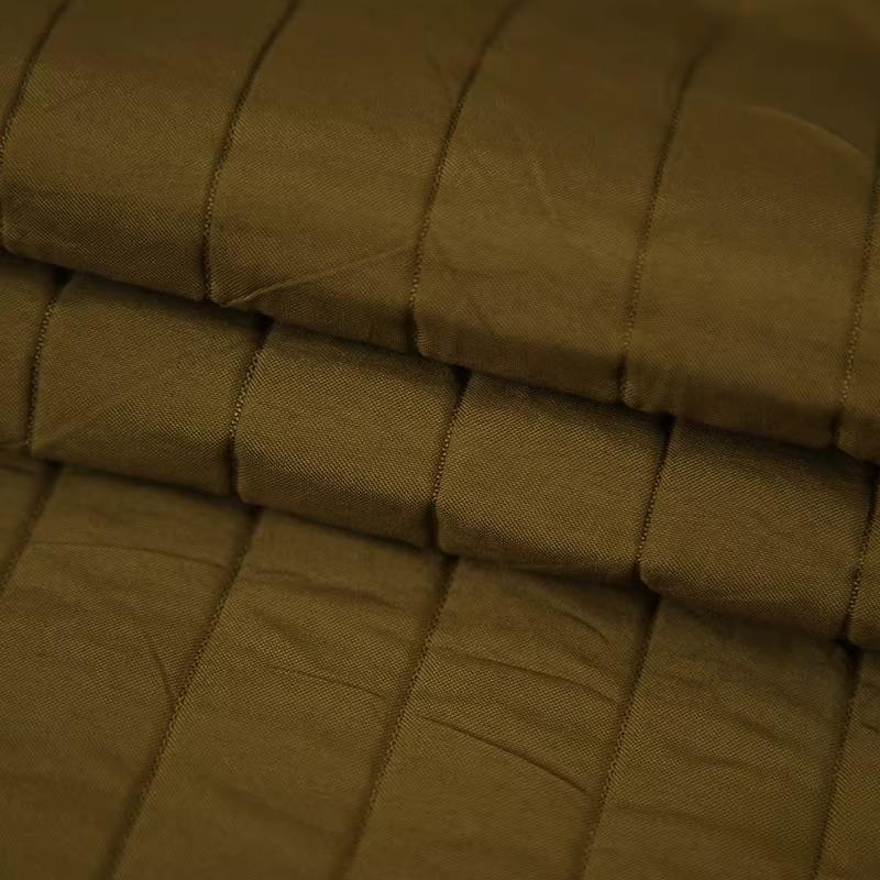

Vertical Stripe Jacquard Material Fabric Quilted Cotton Polyester Fabric for DIY Sewing Cardigan Shirt Pants Coat Jacket Cloth 100x140cm