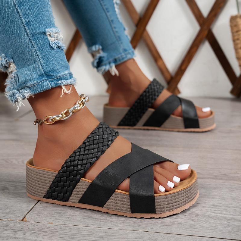 Large Size Platform Slippers Women's Summer New Fashion Casual Lazy Sandals Cross-type One-word Slippers