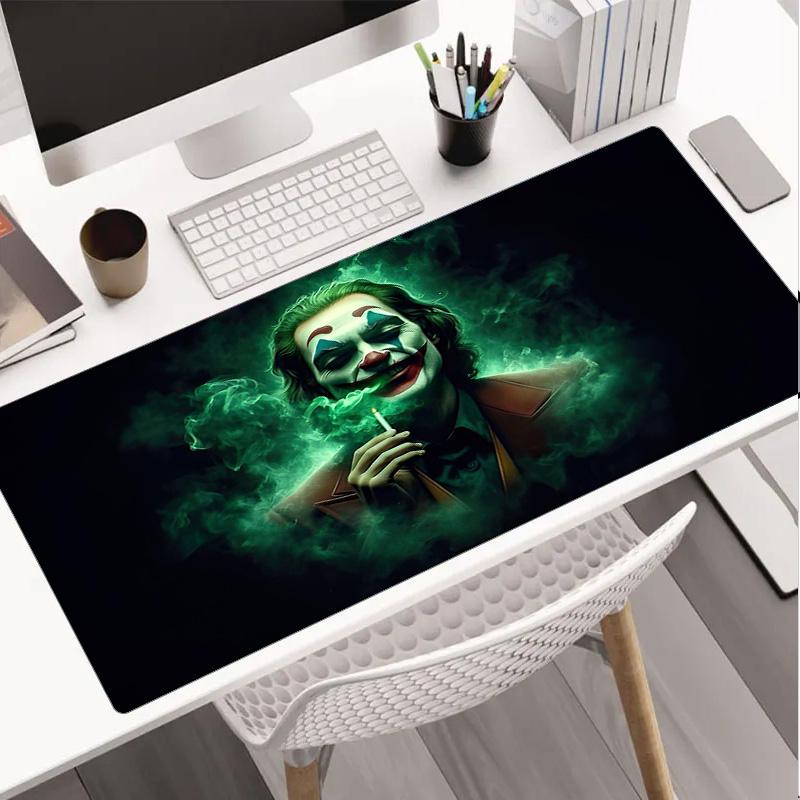 Clown Mouse Pad, Rubber Base, Mouse Pad for Gamers and Office Use, Gaming Desk , Easy To Clean Mat Office Fan Gifts