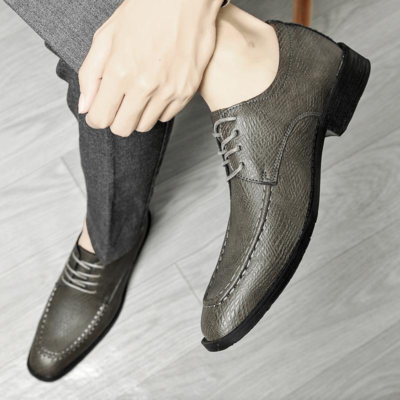 Fashion 2025 New Casual Leather Business Shoes for Men Fashion Designer Outdoor Office Flats Genuine Leather Formal Lace-Up Walking Shoe