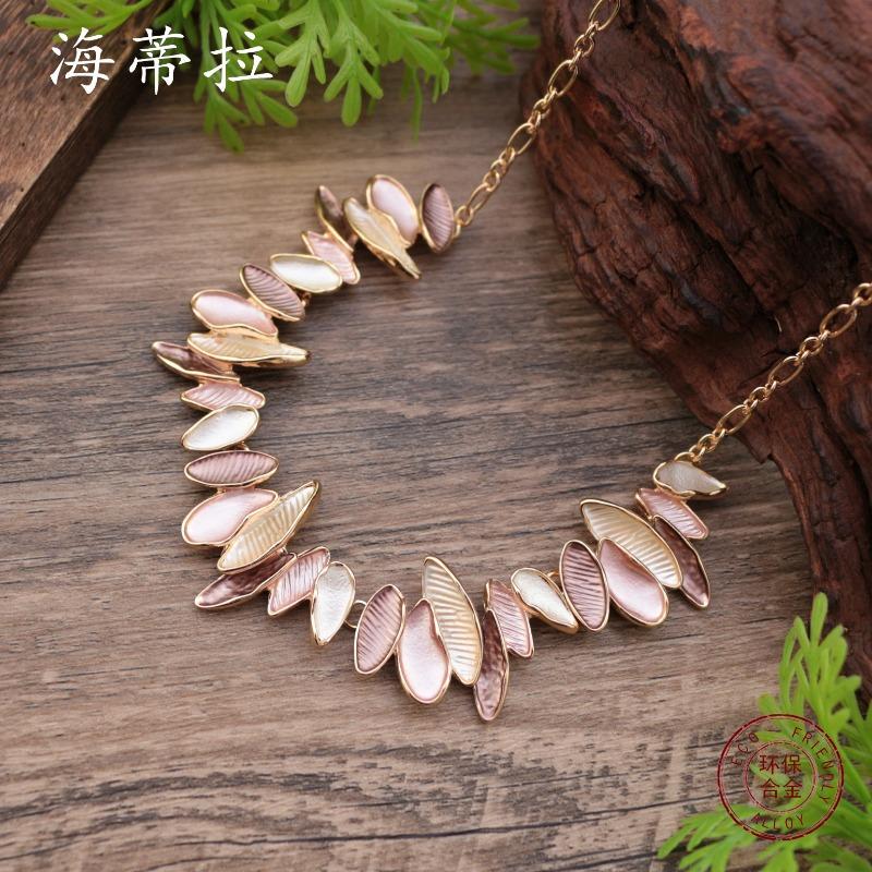 New Enamel Color Irregular Petal Necklace Ladies Exaggerated Design Geometric Flower Necklace
