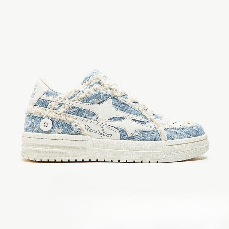 Casual Shoes Breathable Sneakers and Couple Shoes