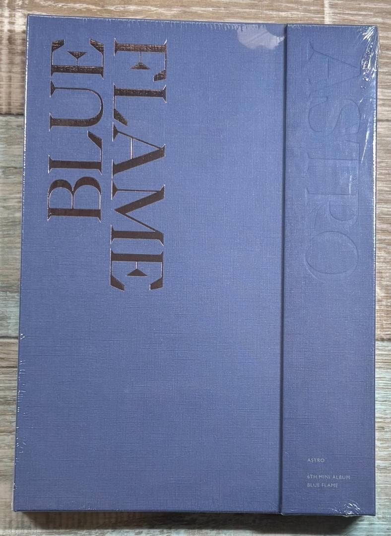 

[USED] ASTRO BLUE FLAME Album CD Blue