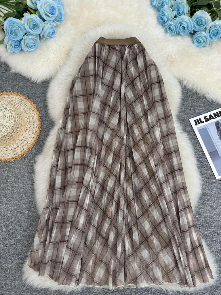 Women's European Plaid A-line Midi Skirt, Perfect for Commuting and Holidays