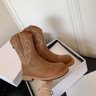Soft Leather Vintage British Travel Wear Western Boots Embroidered Knight Boots Short Boots Women'S Martin Boots Maillard Summer