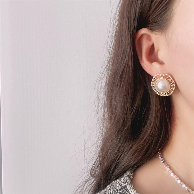 Vintage Loop Without Piercing Large Imitation Pearl Earrings Women's Luxury Clip On Earrings