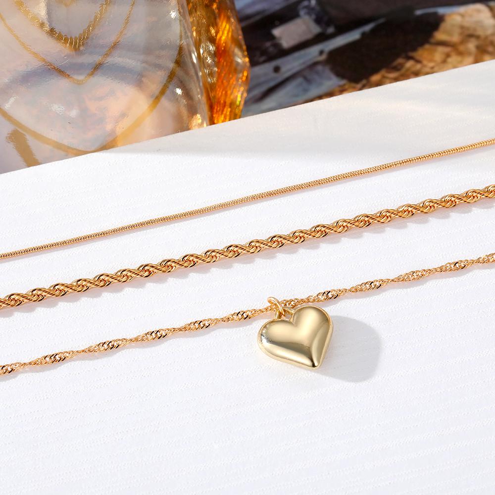 Heart Shaped Pendant Necklace Fashionable Charm Temperament Three Piece Necklace Girl Student Necklace Dinner Personality Sexy Sweater Chain Set