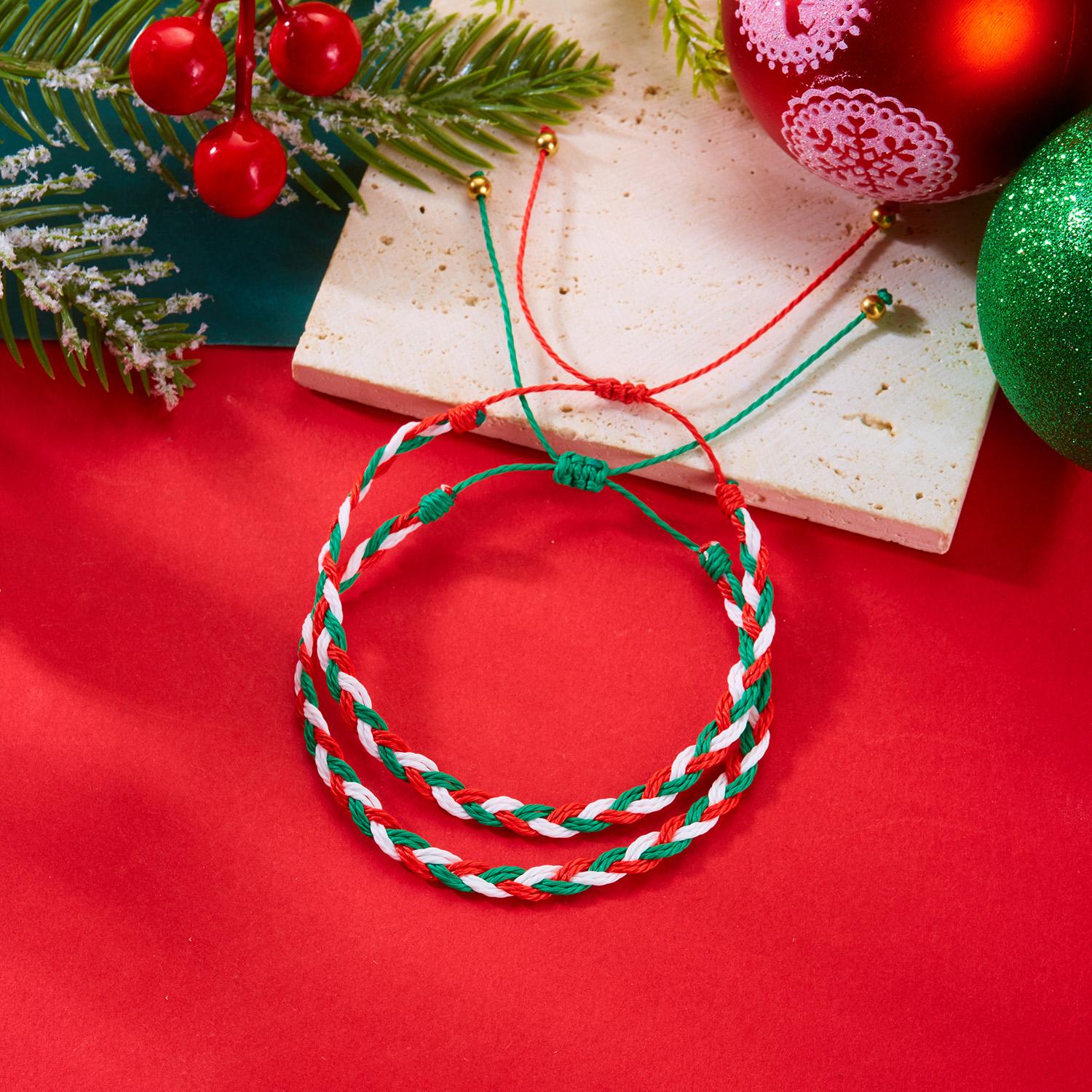 

2pcs/set Christmas Beaded Bracelets for Women Y2K Santa Claus Tree Snowflake Pendant Bracelet Xmas Party Jewelry New Year Gifts