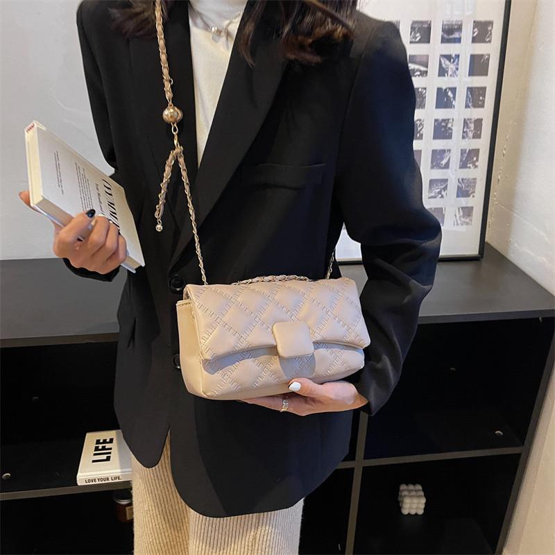 Chic Stylish Pu Leather Crossbody Bag For Women Trendy Small Square Bag