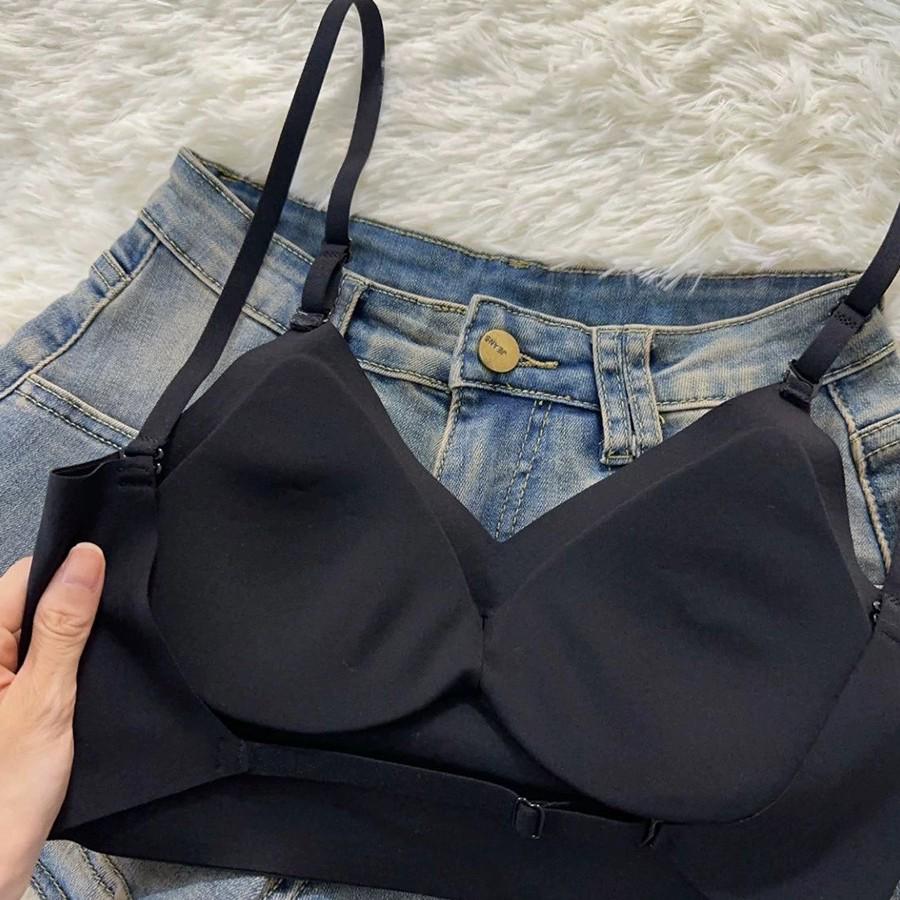 U-Shaped Backless Seamless Bra for Small-Chested Women with Padded Vest