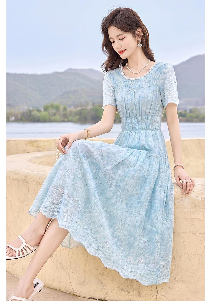 Design Sense Niche Fashion Temperament Slimming Dress for Small Figures