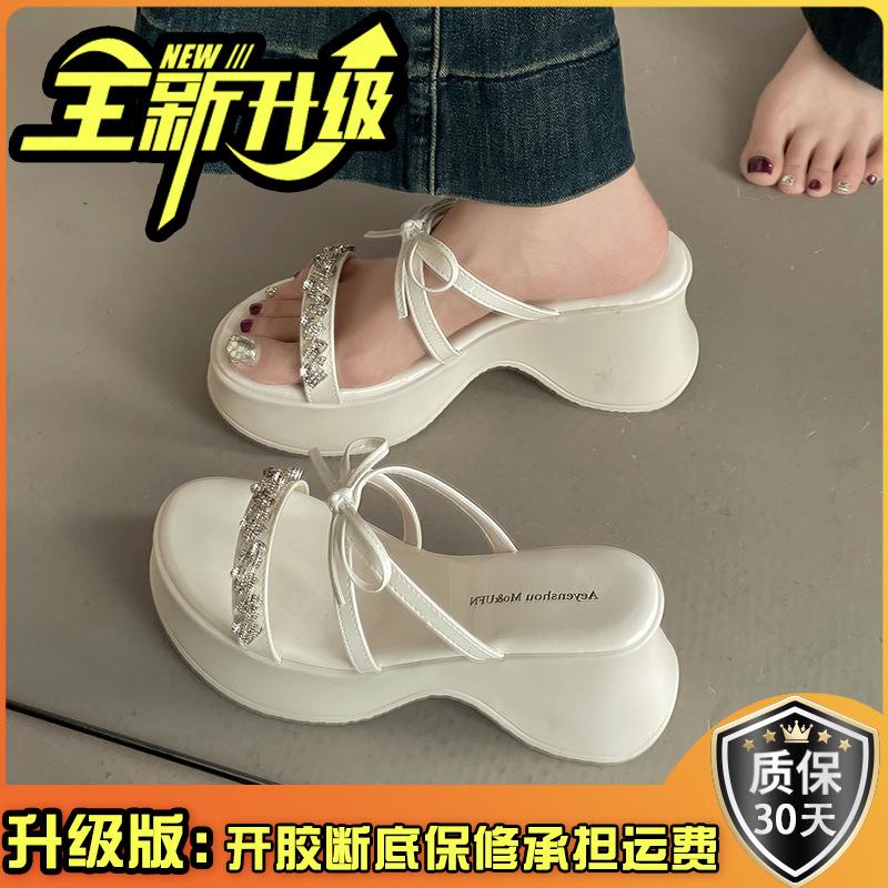 French muffin bottom bow thick bottom one-word slippers girls summer fashion with skirt rhinestone slope heel cool slippers