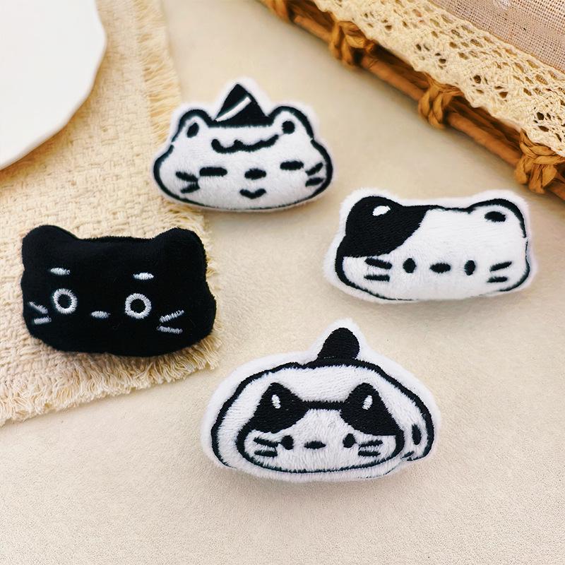 Cute Cartoon Cat Plush Doll Brooch & DIY Accessory for Clothing, Shoes, and Hats