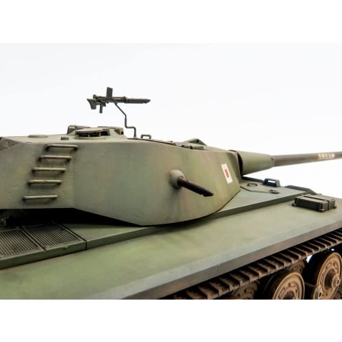 Rocket Models 1/35 Fist of War Series Japanese Medium Tank Iga Plastic Model 47034