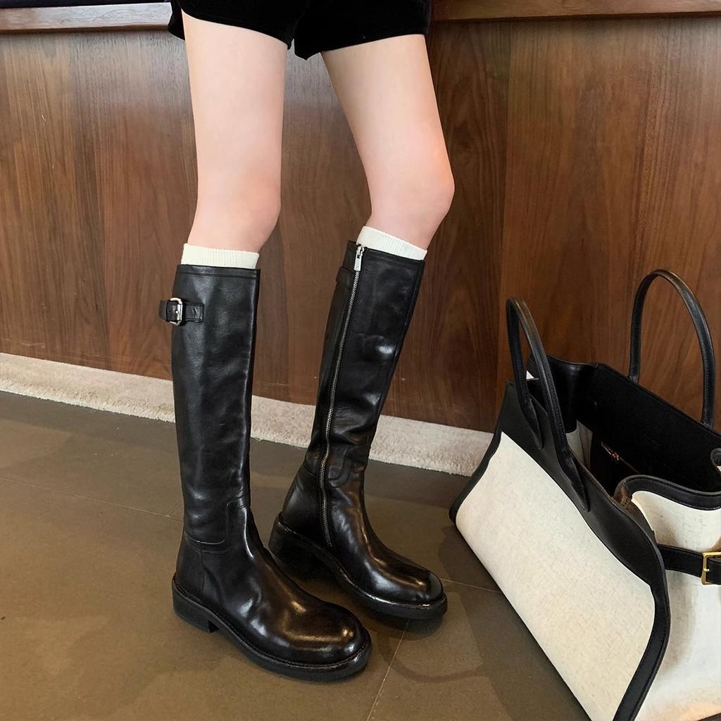 Long Tube But Not Knee High Boots for Women, 2026 Autumn and Winter New Round Toe Pleated Slimming Versatile Knight Boots
