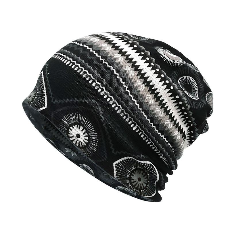 Vintage Style Pullover Cap With Printed Design For Casual Winter Outfits