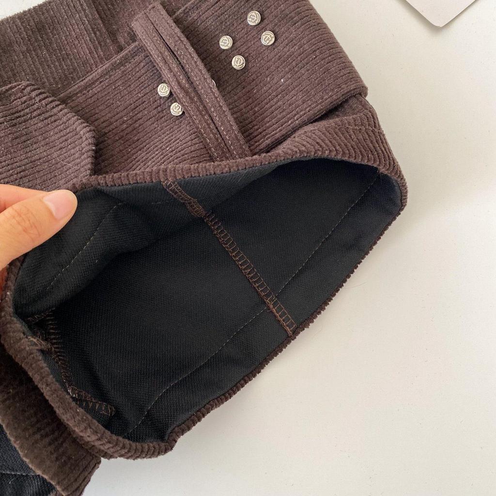American Retro Low-Waist Corduroy Belted Shorts for Women - Autumn/Winter Fashion