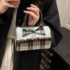 Portable Bowler Bag Exquisite Crossbody Bag Vintage Bow Polka Dot Handbag  Daily Use