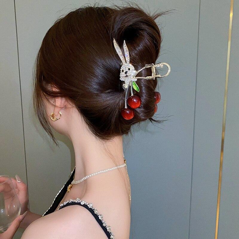 Vintage Velvet Red Rose Hair Claws For Women Luxury Metal Clamp Clip Barrettes Hairpins New Rhinestone Hair Accessories Headwear