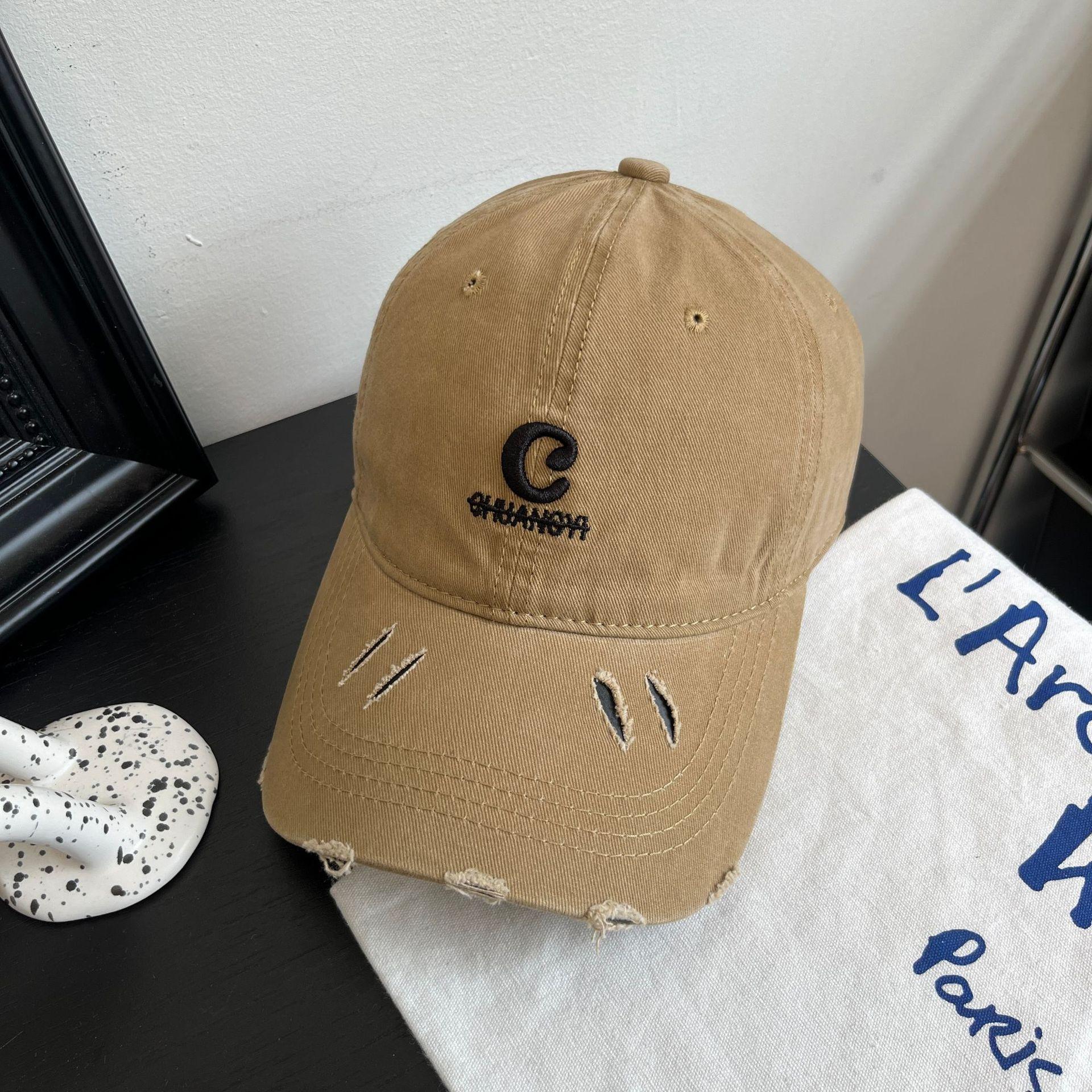 

Spring and summer new retro embroidered letter baseball cap unisex casual versatile sunshade soft top cap M（56-58cm） хакі