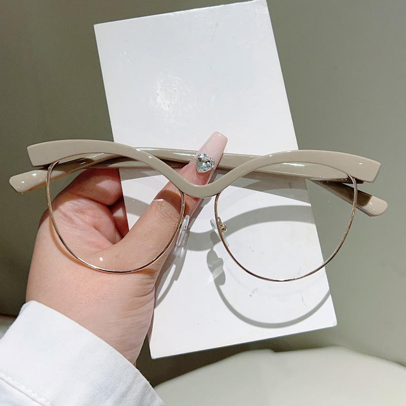 Vintage Eyebrow Cat Eye Anti Blue Light Optical Glasses Big Frame Women Luxury Myopia Customize Prescription Eye Glasses Frames