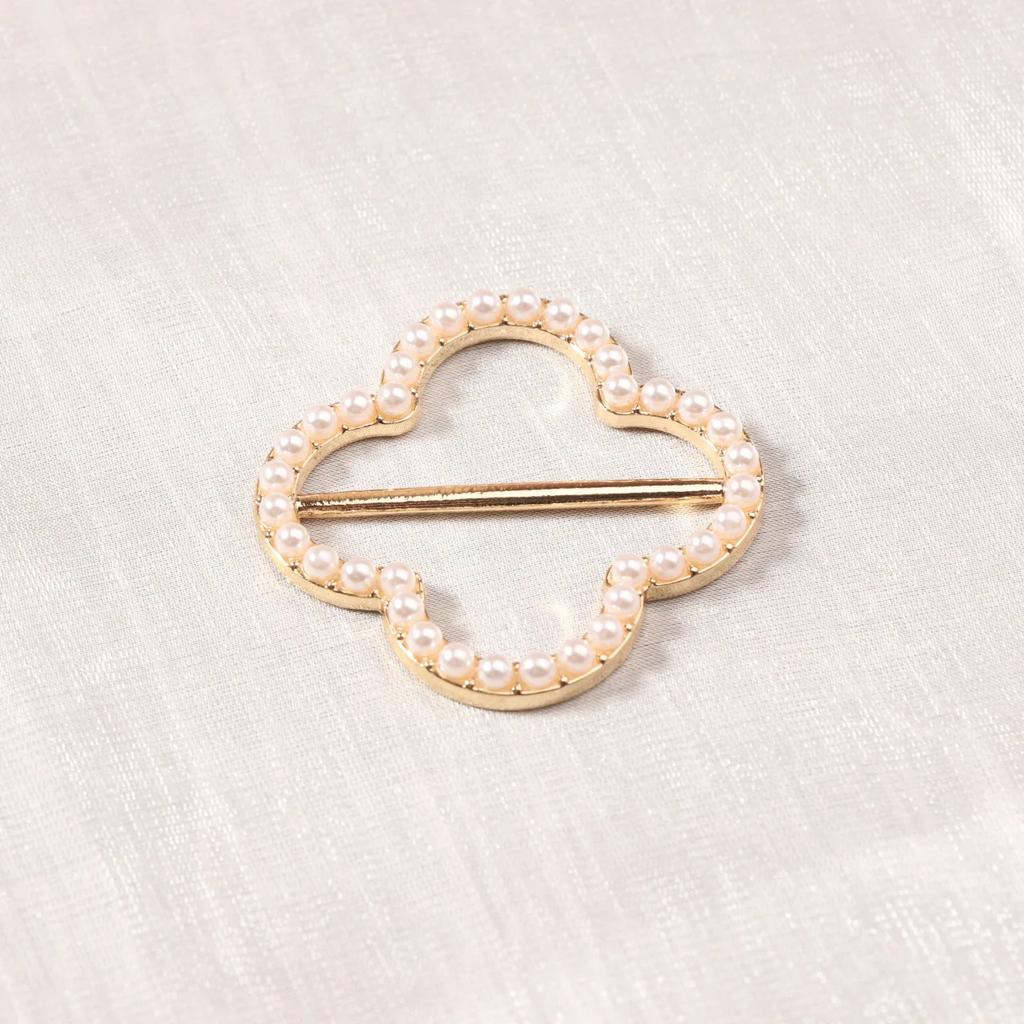 1PCS New Fashion Corner Hem Waist Knotted Brooches Crystal Pearl Metal Scarf Ring Button Shirt T-shirt Fixed Buckle Accessories