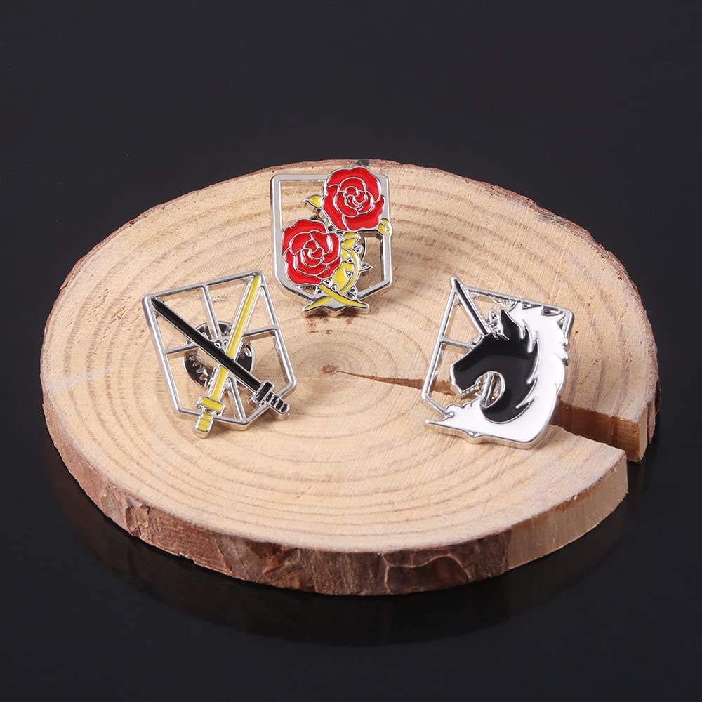 Sizuuenn Ataque a los Titanes Insignia Policía Militar Cosplay Anime Escuela Cultural Halloween Regalos para Fotos Broche, Accesorios, Accesorios, Festivales,