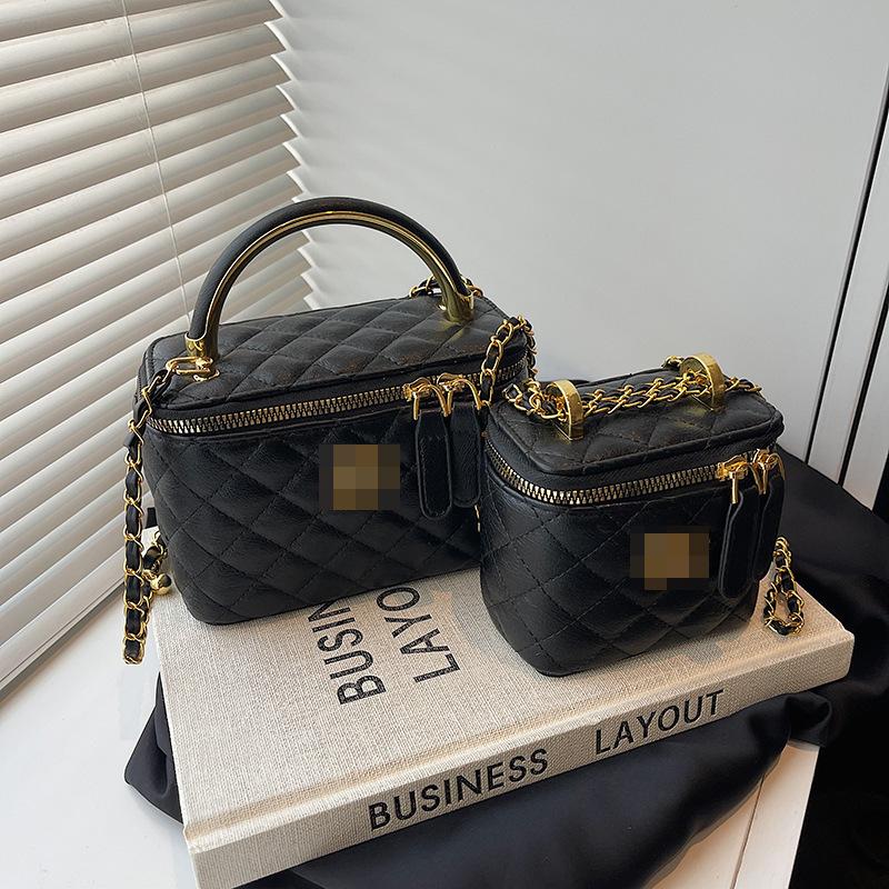New women's bag shoulder bag summer oblique cross versatile niche diamond fashion temperament trendy small bag
