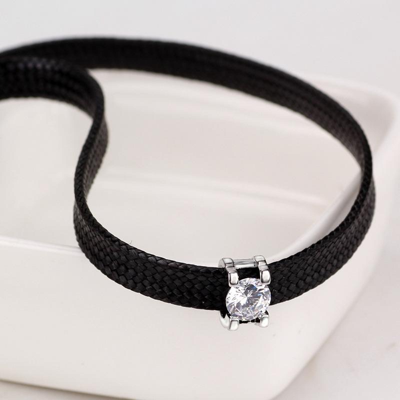 

Glamorous Choker Korean Necklace With Trendy Zircon Decor For Fashionforward Womens Casual Wear