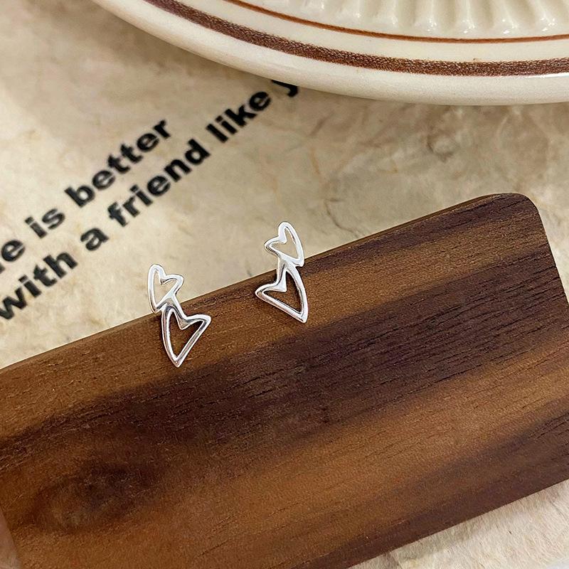 

Hollow Double Love Earrings for Women Irregular Niche Design Earrings