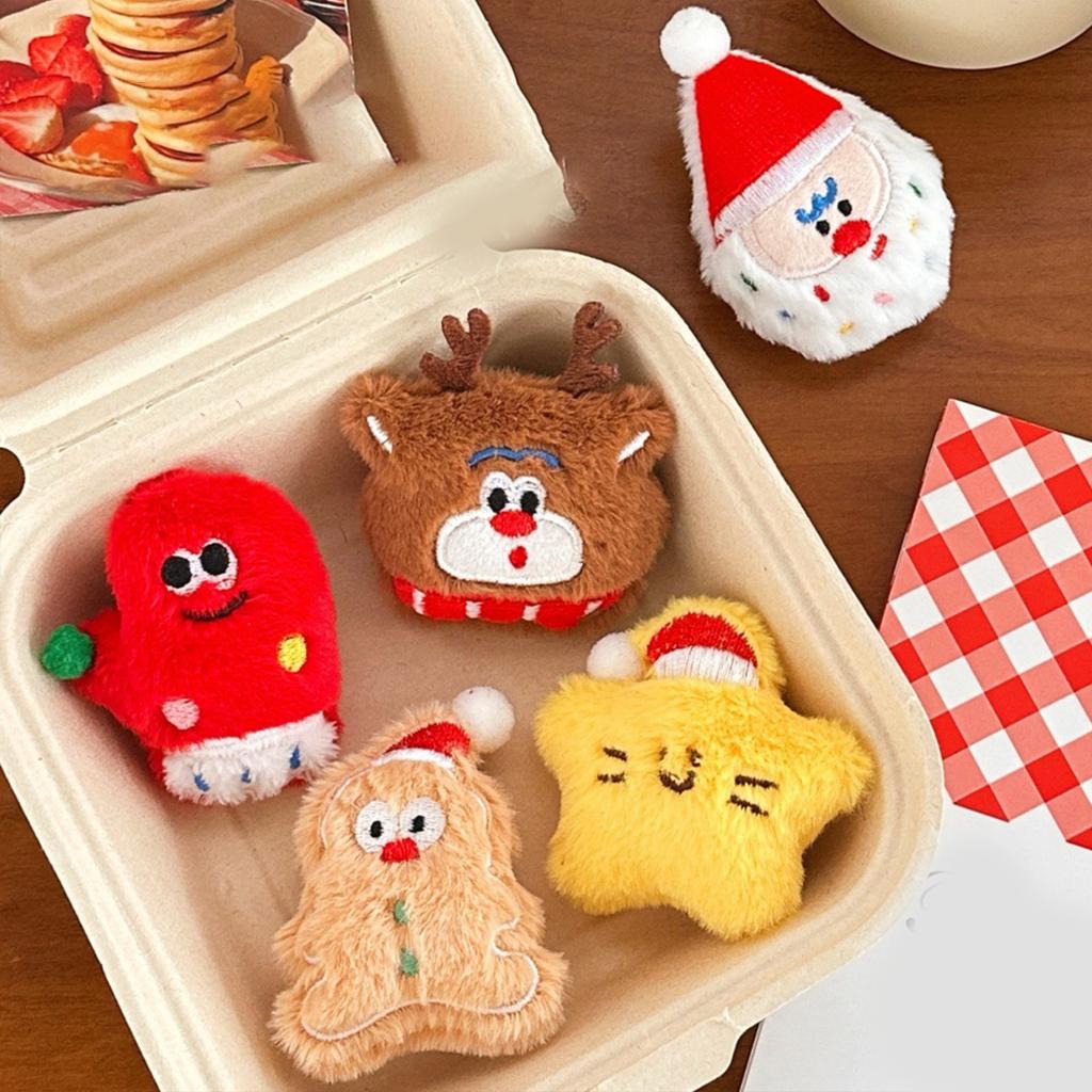 Holiday Furr Plush Christmas Theme Brooch Pin Bag Decoration Brooch Lovely Plush Pin for Festival Decors All Ages