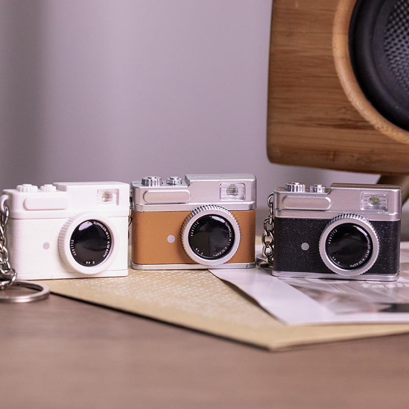 Mini Retro Camera Keychain with Light & Sound: Dual-Use Ornament for Kids