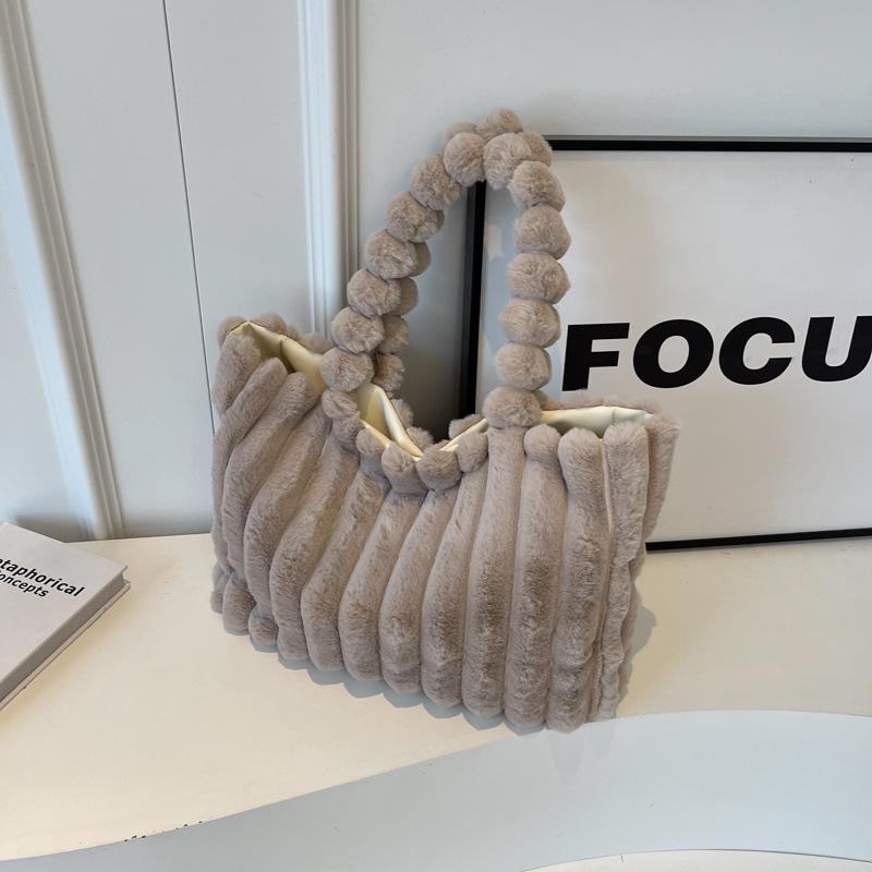 Trendy Autumn/Winter Plush Shoulder Bag – Cute, Fashionable, Large Capacity Handbag