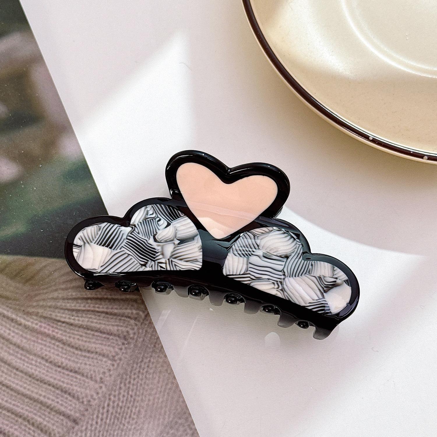 

Trendy Hair Large Claw Clip In Sophisticated Colors Ideal For Lovers Fashion Black9.4cm