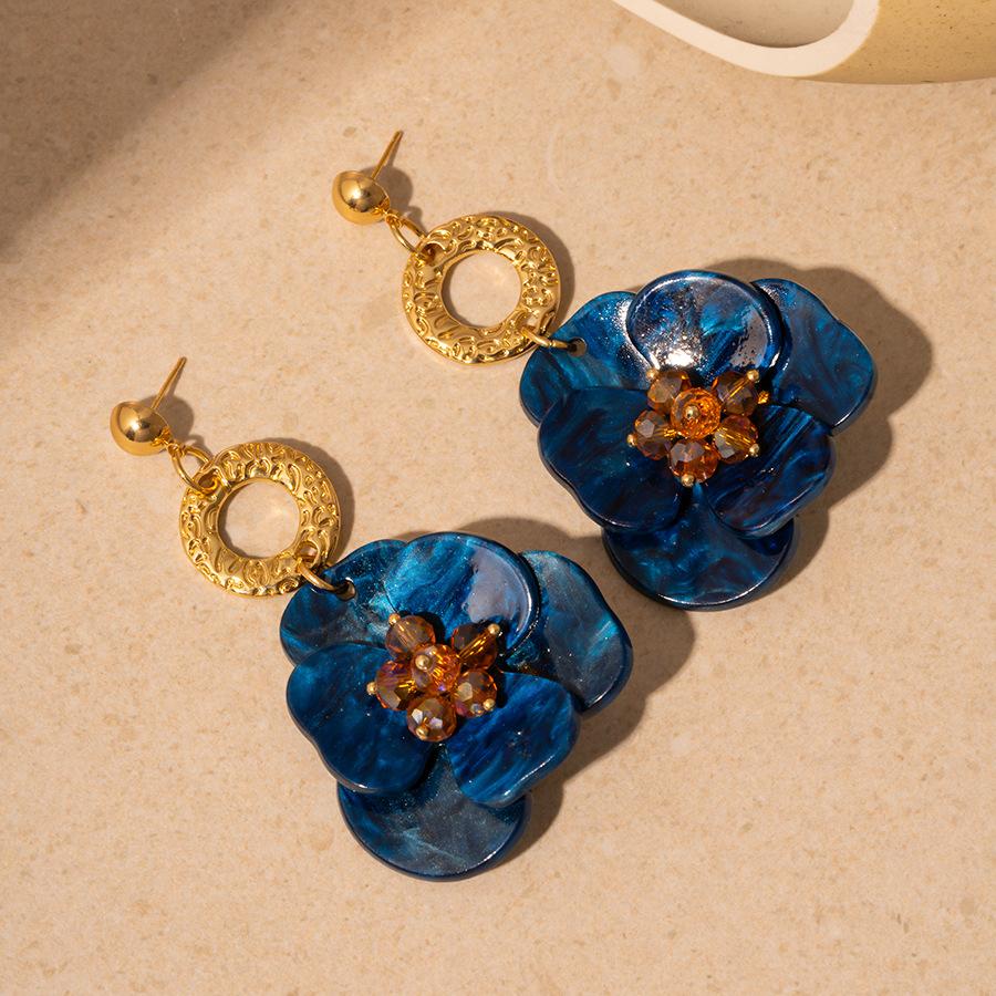 Flower Petal Geometric Earrings Fashionable and High-end Earrings for Women