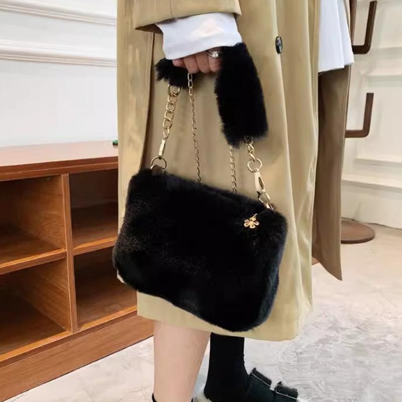 Plyšová taška tote z umelej kožušiny pre ženy Zimná taška cez rameno Ležérne nadýchané crossbody tašky Módna retiazková kabelka Dievčenská mäkká peňaženka