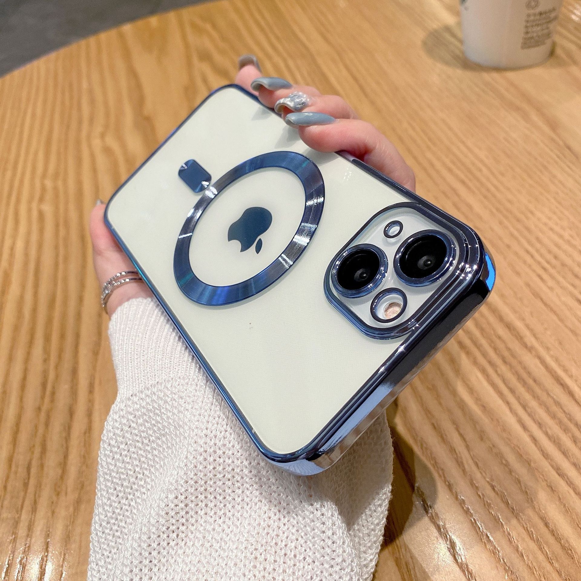 

Applicable To IPhone16E Electroplated Magnetic CD-patterned Lens Film Mobile Phone Case Apple 15 Magnetic Full-package Protective Case 14 iPhone 16promax