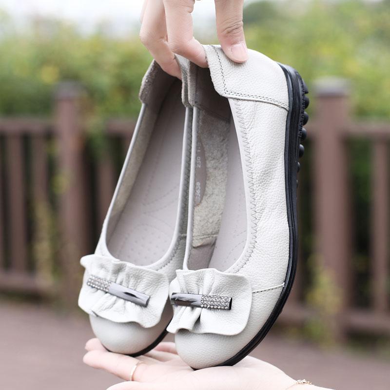 Fashion GKTINOO Fashion Shoes Women Flats Round Toe Genuine Leather Women's Shoes Metal Decoration Flat Casual Shoes Woman Large Size