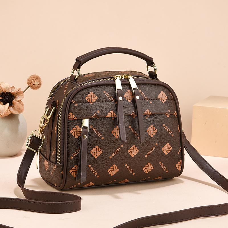 2026 new fashion portable small square bag light luxury retro printing large capacity double shoulder messenger bag