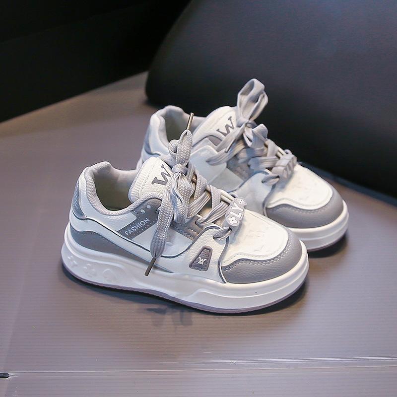 

Boys sports shoes autumn children s fashion casual board shoes 2025 new boys medium and older children s non-slip white shoes 26