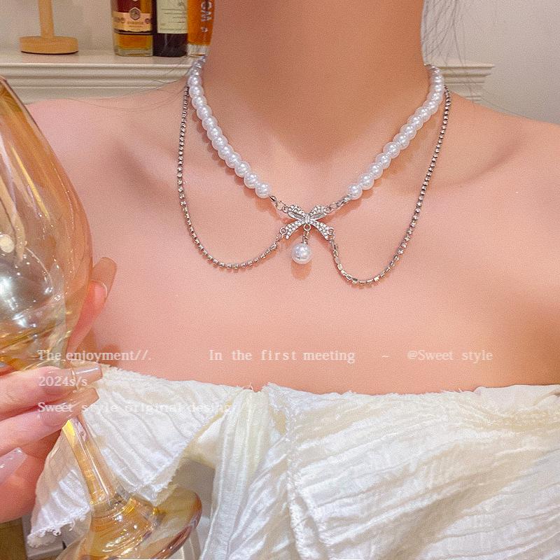 Elegant Dual-Layer Bow Pearl Necklace: Chic, Versatile, Trendy Clavicle Accessory