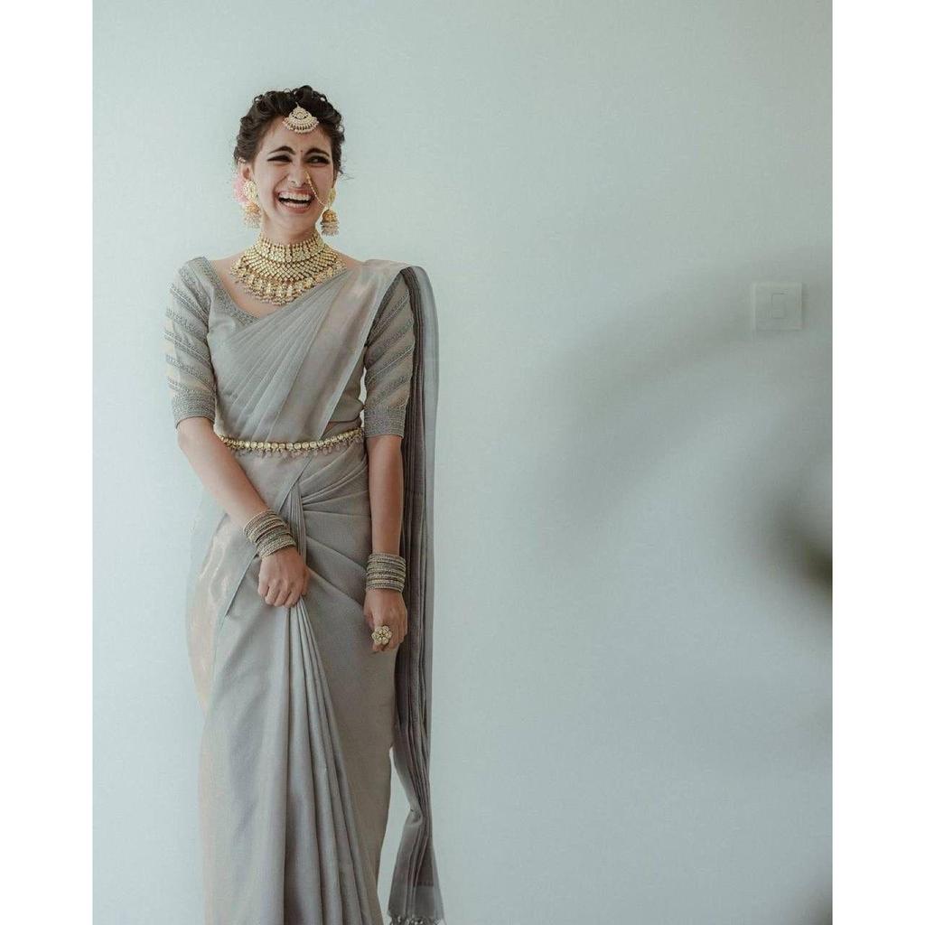 Stylish Wedding Sarre for Women ,Blouse (Need To Be Stitched As Per Size And Fit)