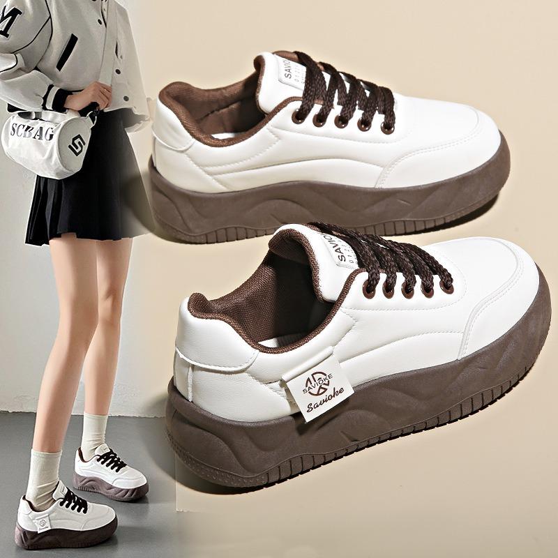 

Height-increasing Sports Sneakers Casual Shoes and Bread Shoes 35