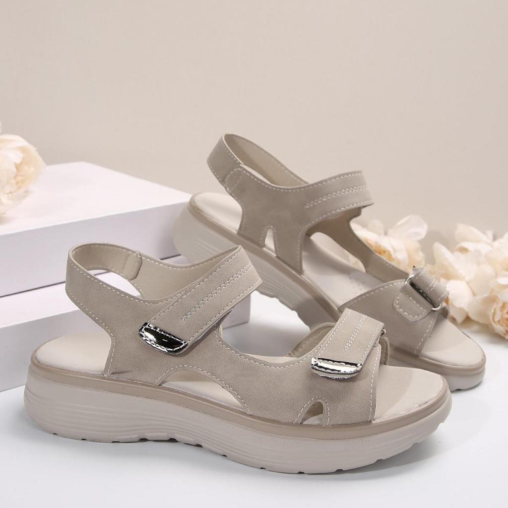 2024 Summer Plus Size Women's Thick Sole Beach Sandals with Velcro Closure